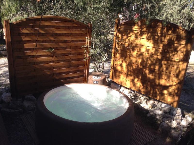 Les Roulottes de Saint Cerice