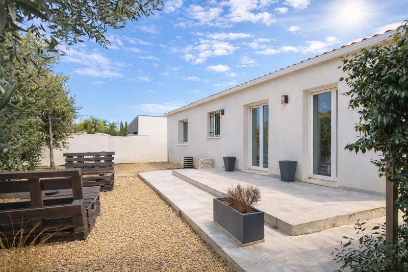 Villa - 100 m² - 4 pièces