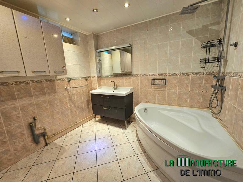 Appartement - 91 m² - 4 pièces