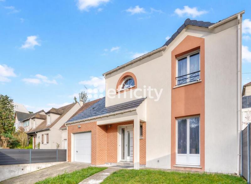 Maison - 100 m² - 5 pièces