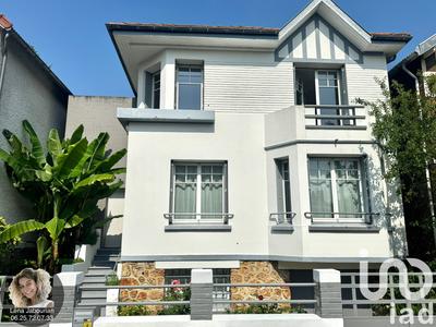 Maison - 153 m² - 7 pièces