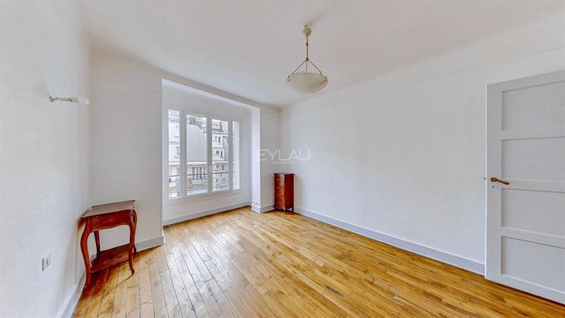 Appartement - 84 m² - 3 pièces