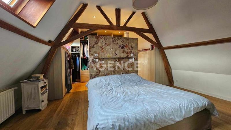 Ferme - 225 m² - 6 pièces