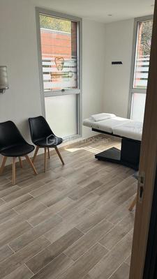 Local commercial - 315 m² - 1 pièce