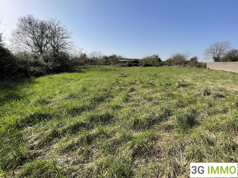 Maison - 240 m² - 8 pièces