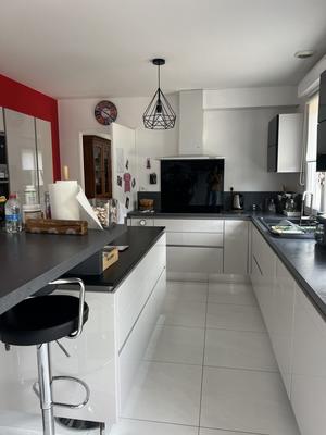 Maison - 161 m² - 6 pièces