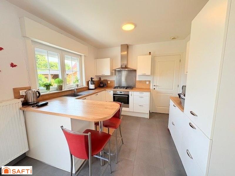 Maison - 118 m² - 8 pièces