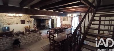 Maison de village - 209 m² - 6 pièces