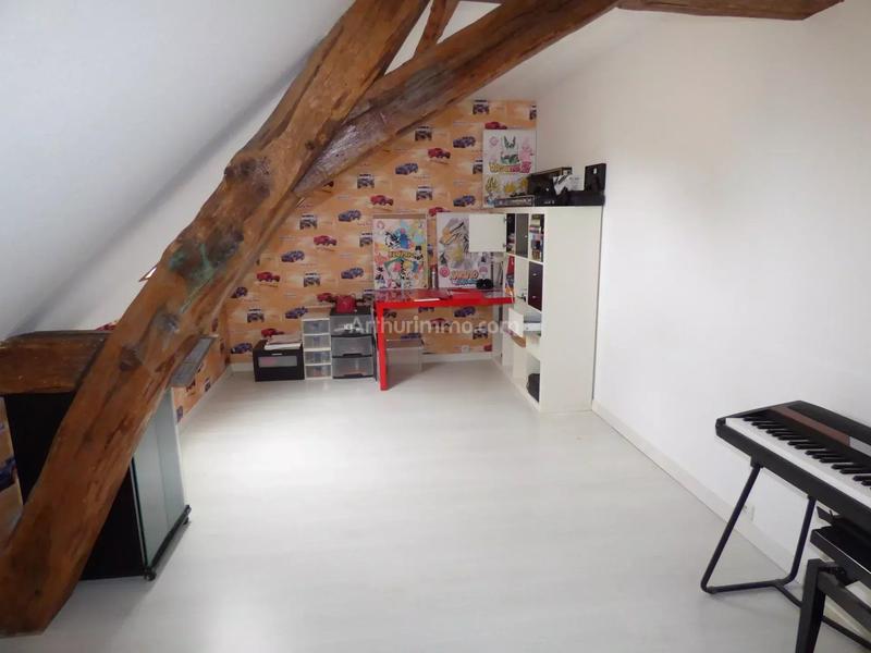 Maison - 105 m² - 8 pièces