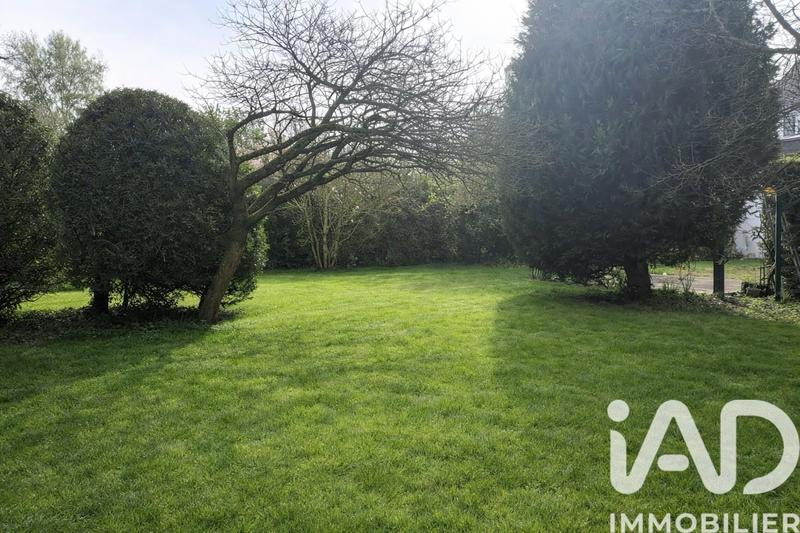 Maison - 181 m² - 7 pièces