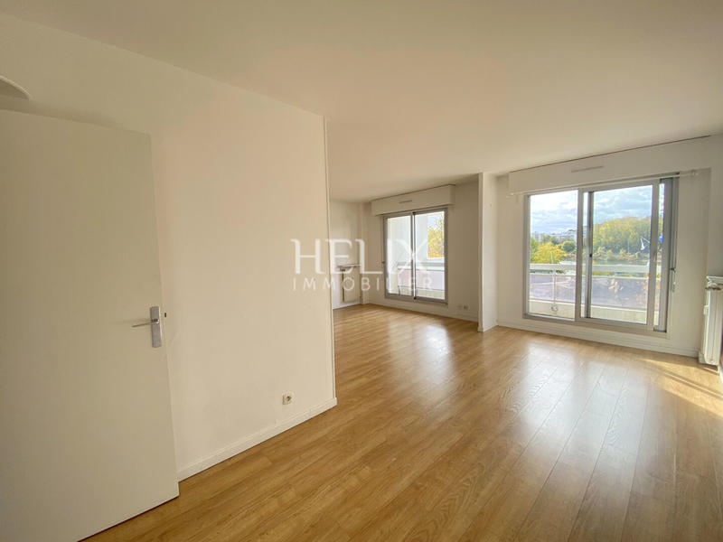 Appartement - 102 m² - 5 pièces