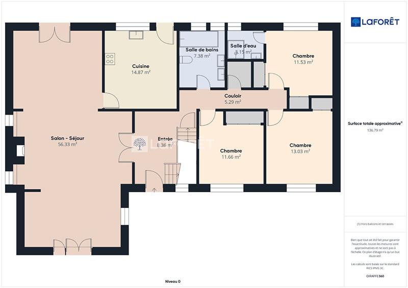 Maison traditionnelle - 215 m² - 9 pièces