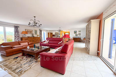 Villa - 224 m² - 8 pièces