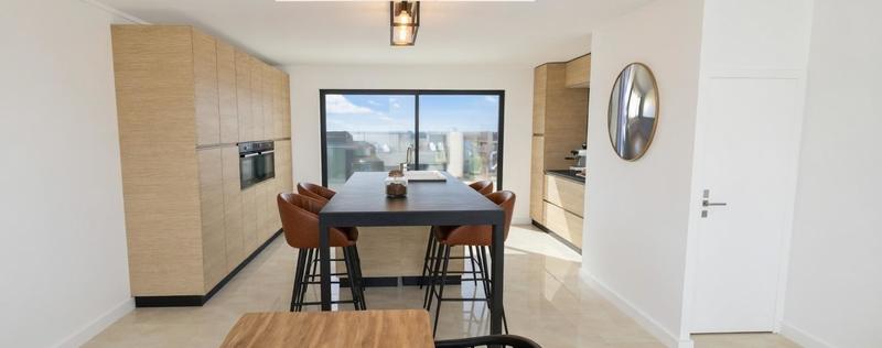 Maison - 149 m² - 6 pièces