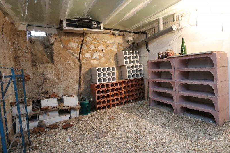 Maison - 236 m² - 9 pièces