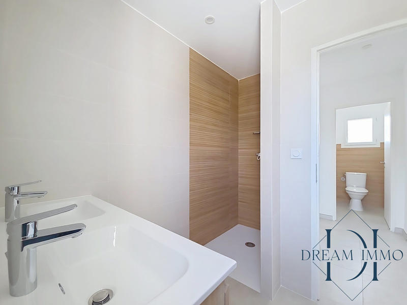 Villa - 90 m² - 4 pièces