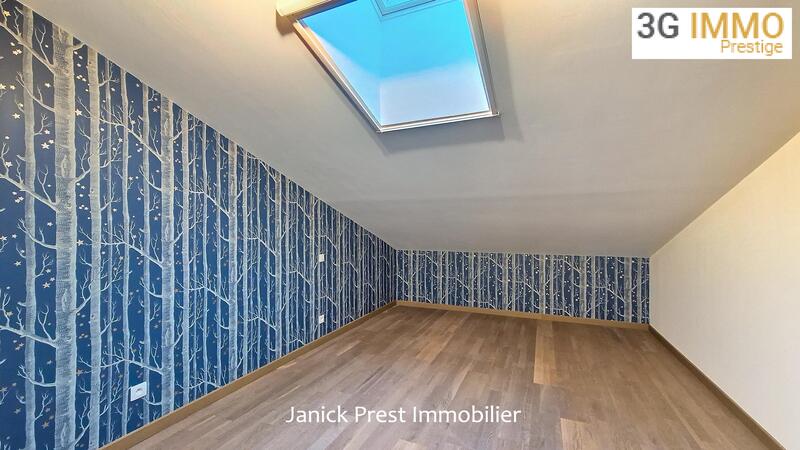 Duplex - 153 m² - 7 pièces