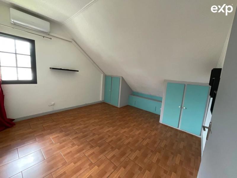 Maison - 310 m² - 8 pièces