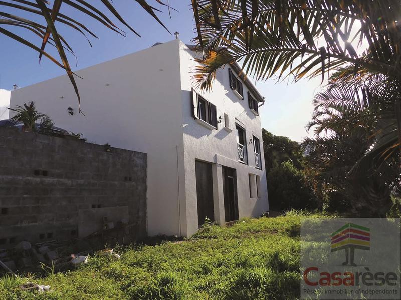 Maison - 120 m² - 5 pièces