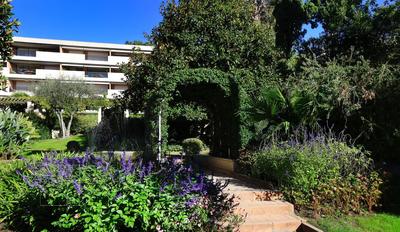 Appartement - 162 m² - 4 pièces