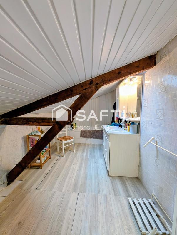 Maison - 90 m² - 5 pièces