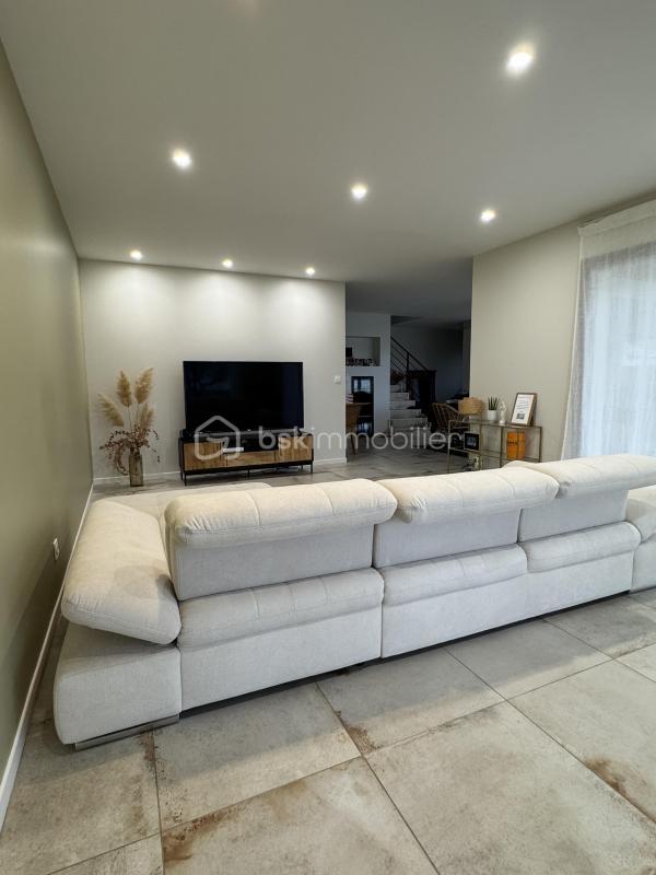 Maison - 157 m² - 5 pièces