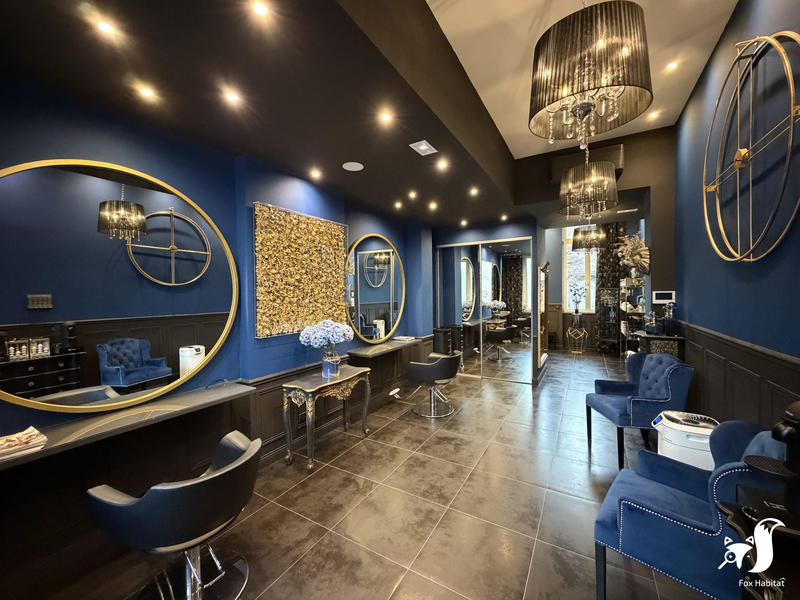 Maison - 170 m² - 1 pièce