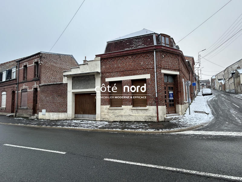 Maison ancienne - 276 m² - 7 pièces