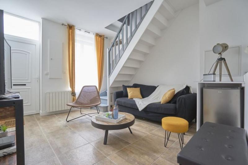 Maison - 82 m² - 6 pièces