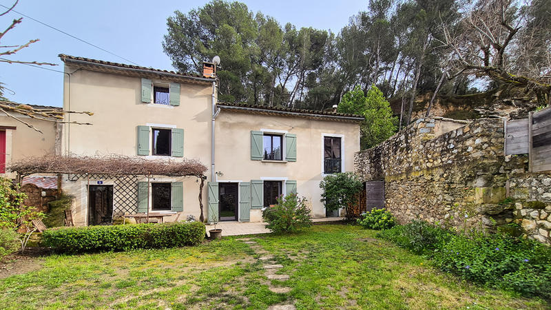 Maison - 140 m² - 7 pièces