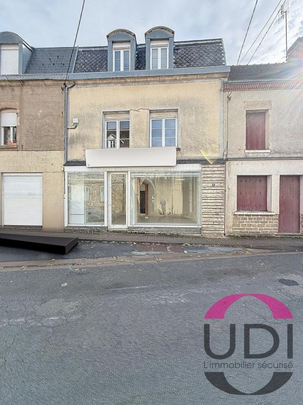 Immeuble - 73 m² - 3 pièces