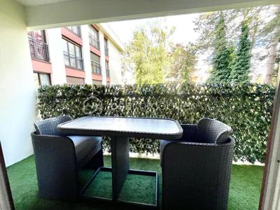 Appartement - 96 m² - 5 pièces