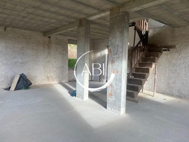 Maison ancienne - 130 m² - 4 pièces