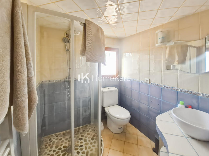 Maison - 190 m² - 8 pièces