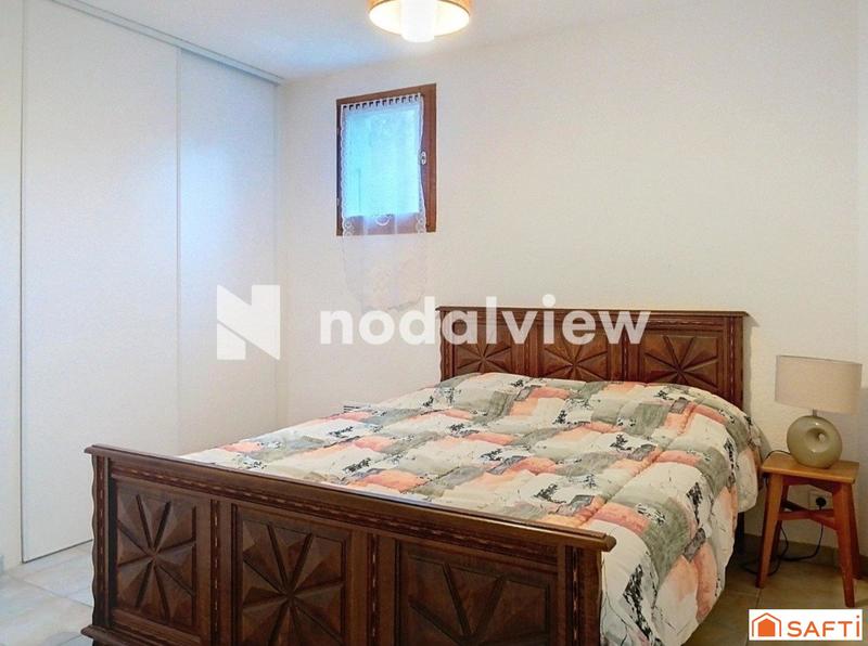 Maison - 180 m² - 6 pièces