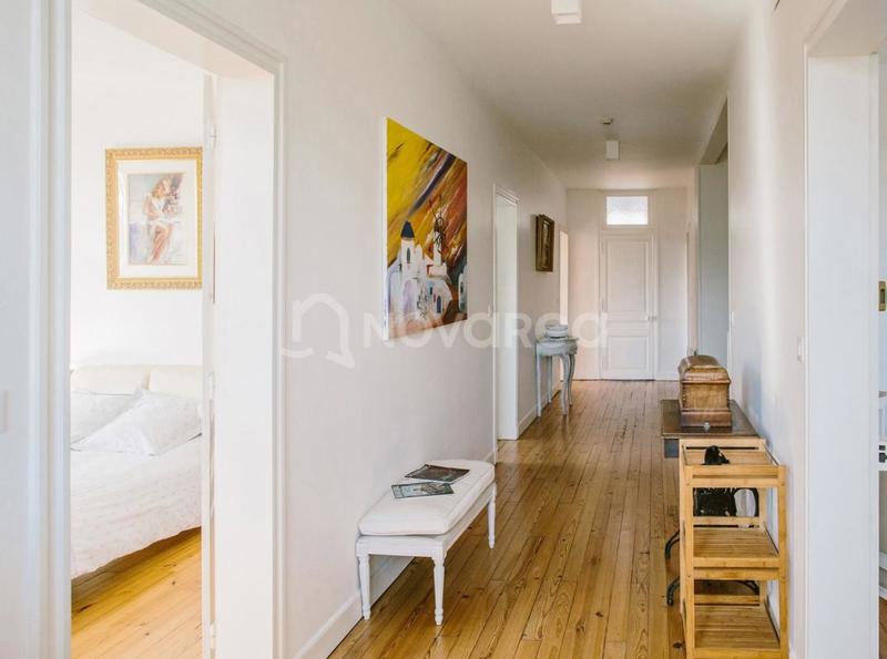 Maison - 644 m² - 17 pièces