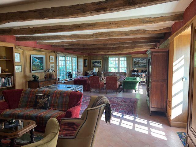 Maison ancienne - 520 m² - 11 pièces