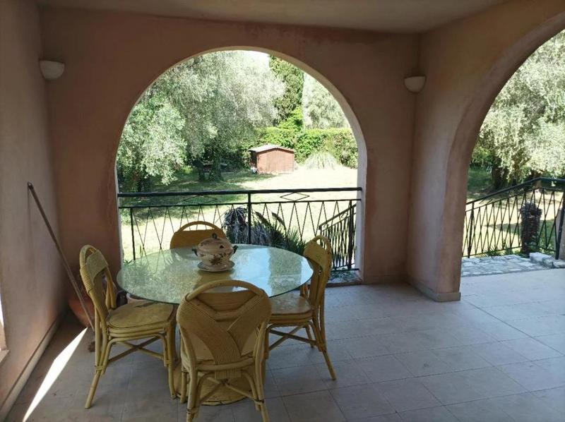 Maison - 187 m² - 7 pièces