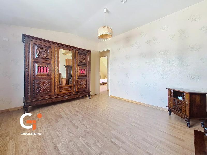 Maison - 90 m² - 5 pièces