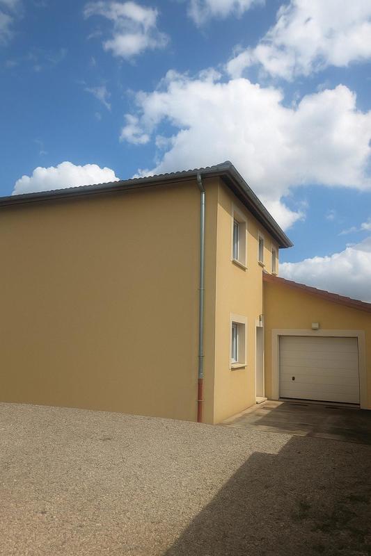 Maison - 107 m² - 5 pièces