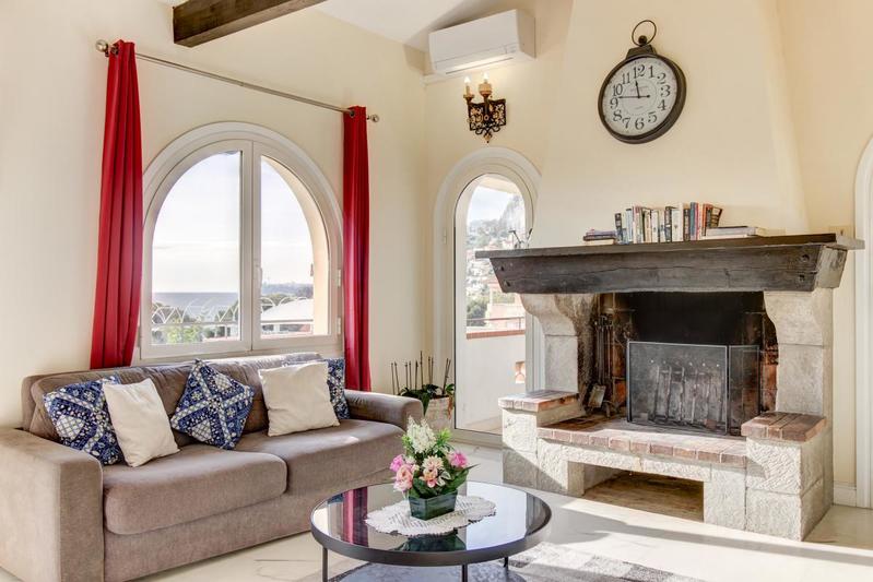 Villa - 295 m² - 7 pièces