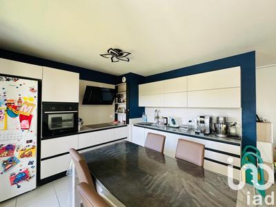 Appartement - 79 m² - 4 pièces