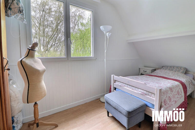 Maison - 213 m² - 7 pièces