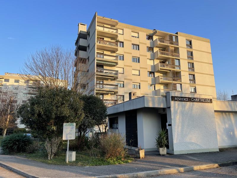 Appartement - 115 m² - 5 pièces