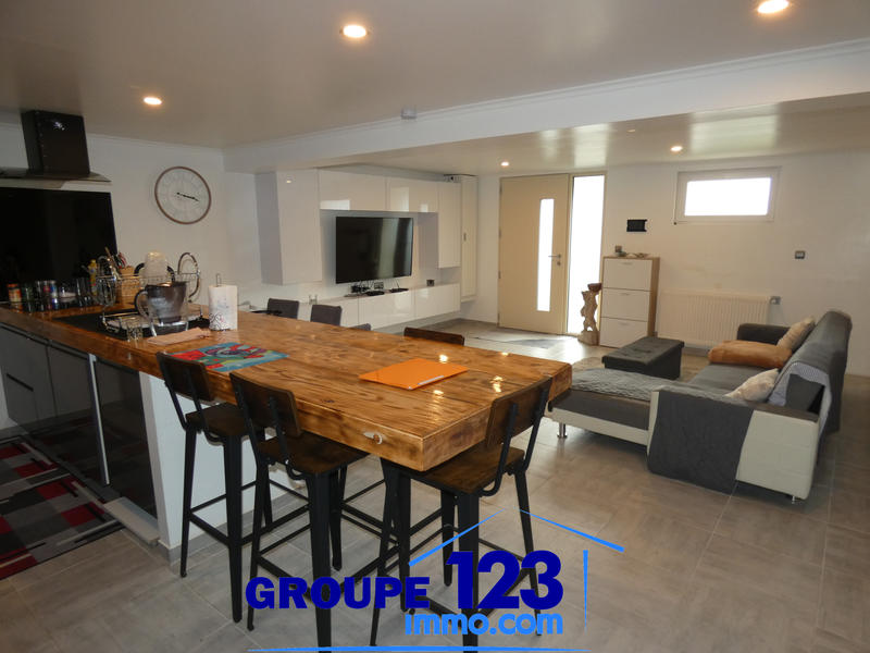 Maison - 154 m² - 7 pièces