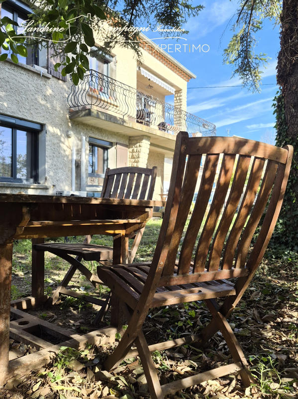 Maison - 152 m² - 6 pièces