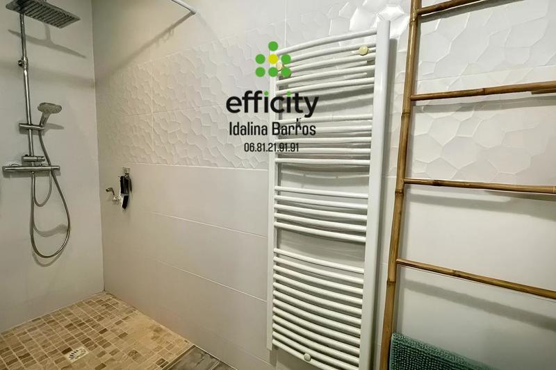 Pavillon - 125 m² - 6 pièces