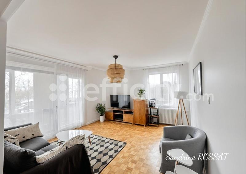 Appartement - 105 m² - 5 pièces