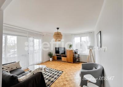 Appartement - 105 m² - 5 pièces