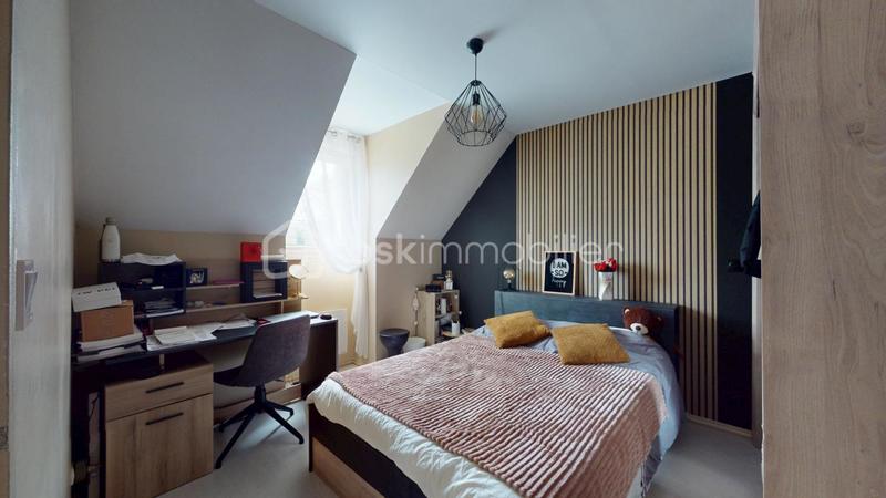 Maison - 98 m² - 5 pièces